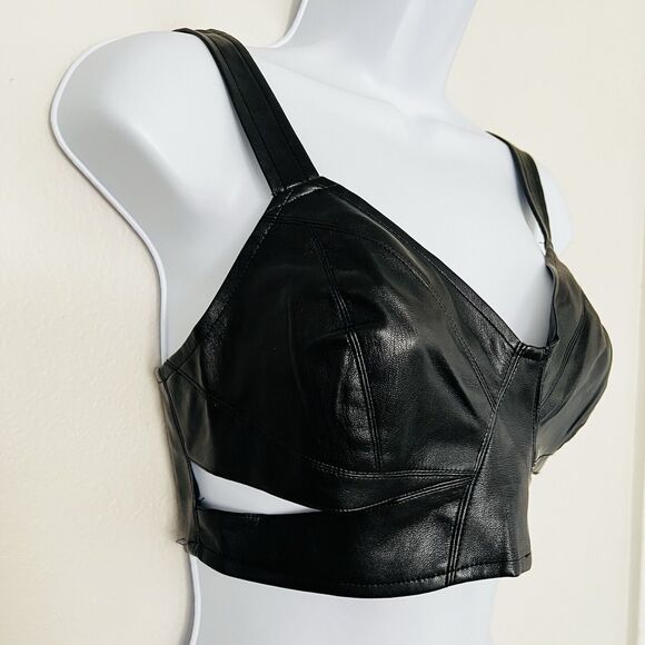 Forever 21 Faux Leather Crop Top Bustier Size Medium Coquette Sexy Cutouts - Picture 2 of 6